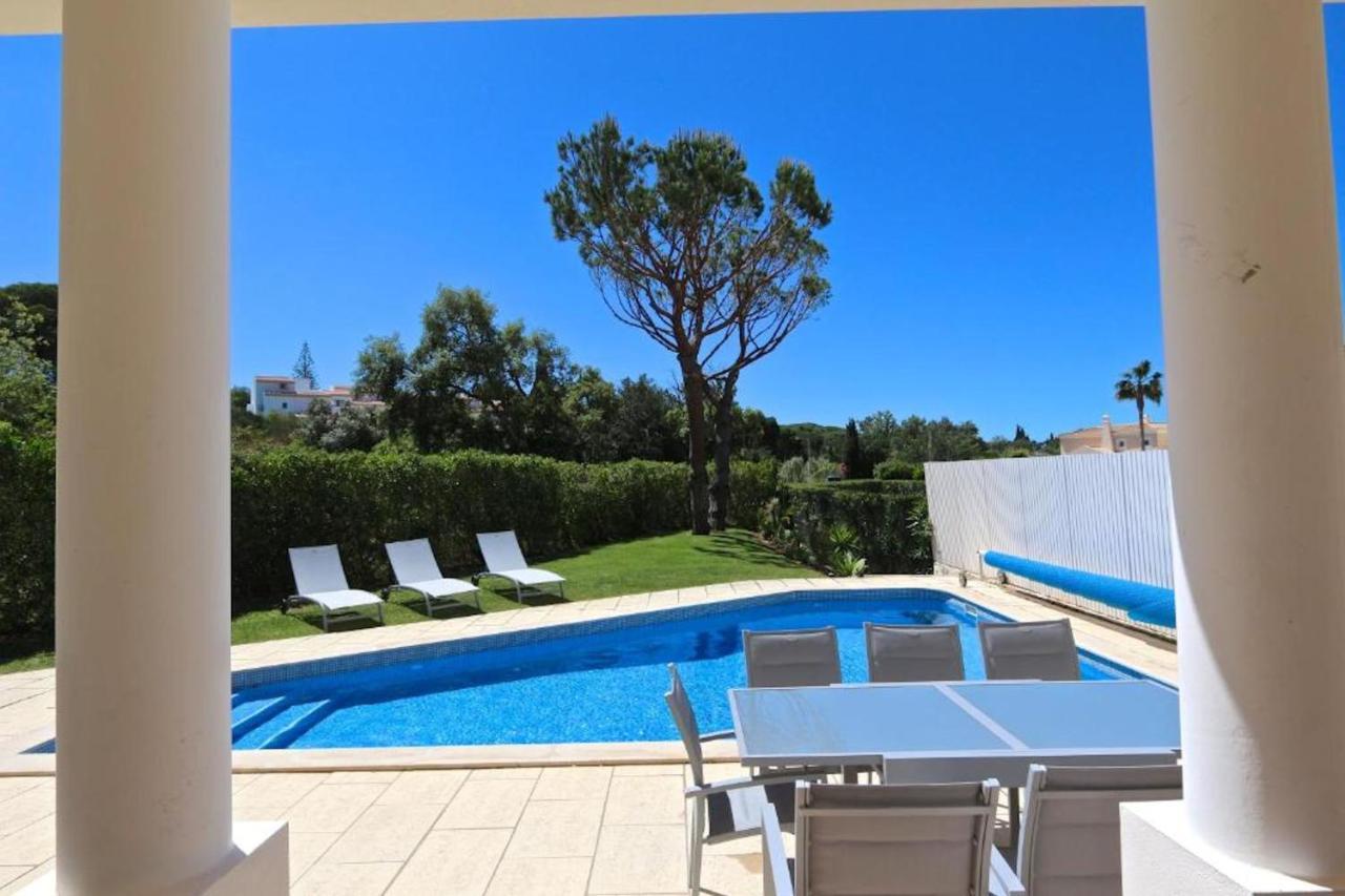 Spacious Vilamoura Villa 4 Bedrooms Villa Amendoeira Table Tennis Great Pool Area Quarteira Exterior foto